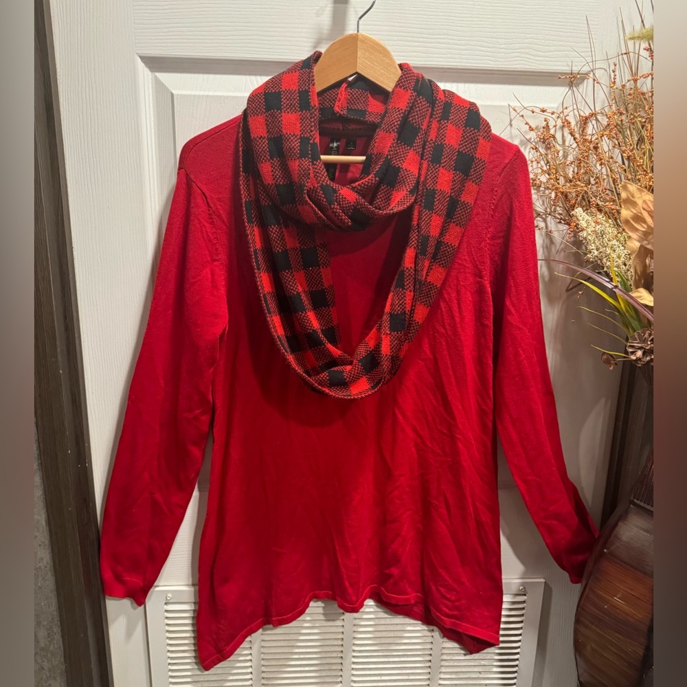 Allie & Rob Brand Crew Neck Sweater with Scarf, Size M
